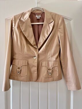 Cache Women's Light Beige Tailored Blazer with Buckle Pocket Detail size 10